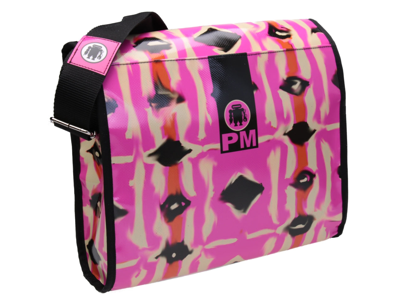 PINK CROSSBODY BAG WITH AFRO STYLE. MODEL BREAK MADE OF LORRY TARPAULIN. - Unique Pieces Paul Meccanico